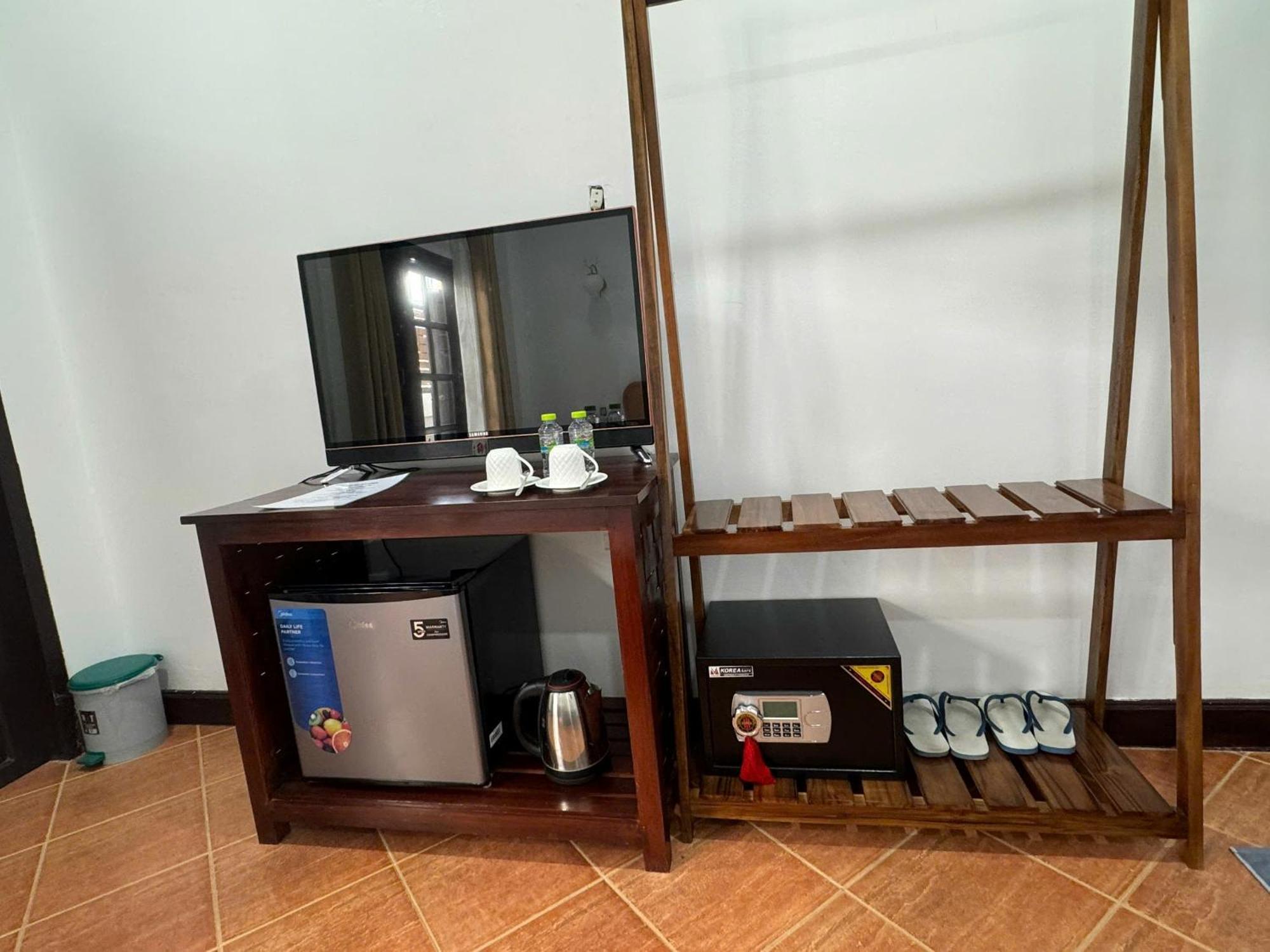 Win Hotel Vang Vieng Εξωτερικό φωτογραφία