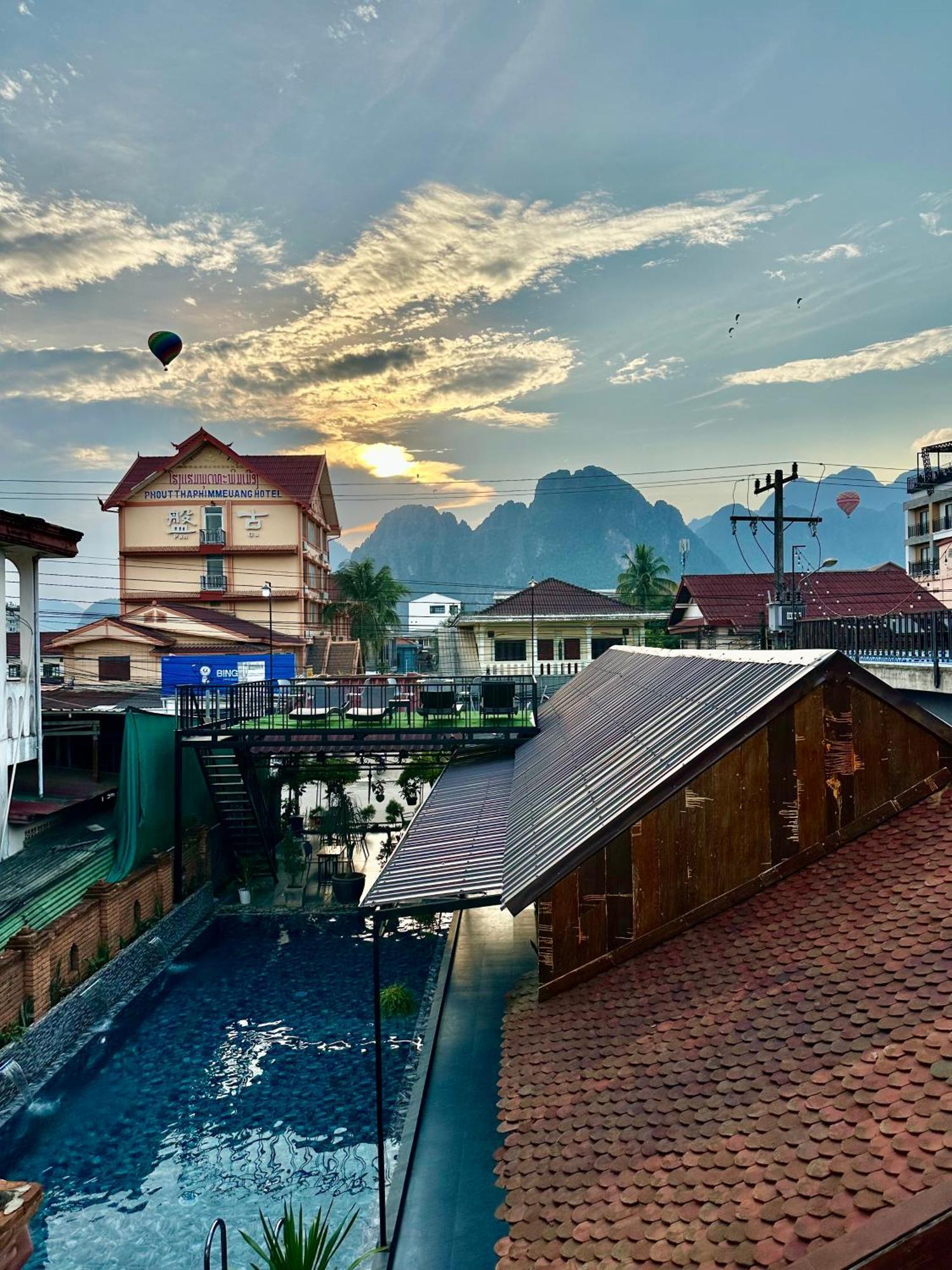 Win Hotel Vang Vieng Εξωτερικό φωτογραφία